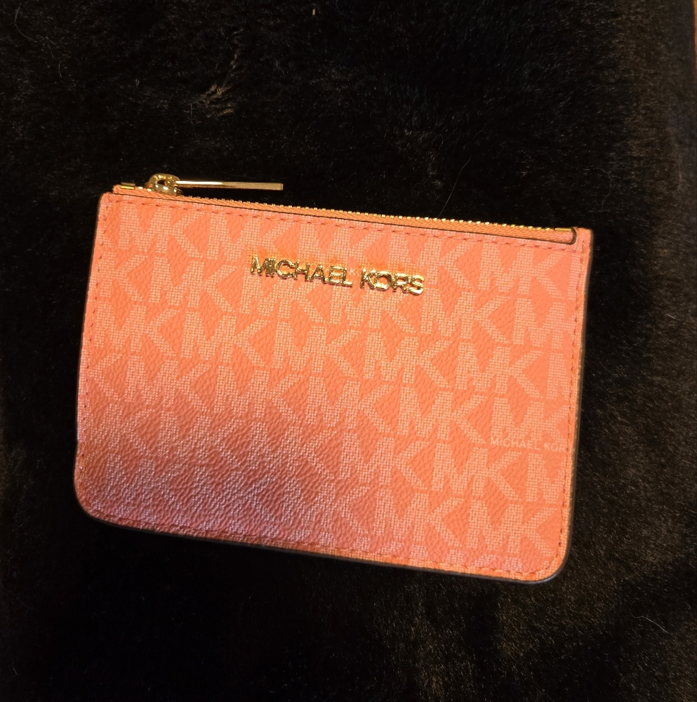 Michael Kors Pink Wallet